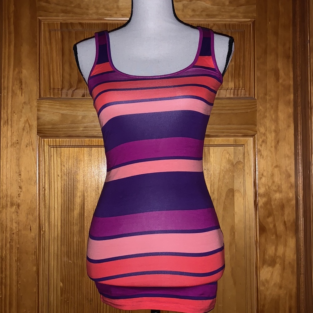 Local Green Striped Scoop Neck Long Tank Top Small